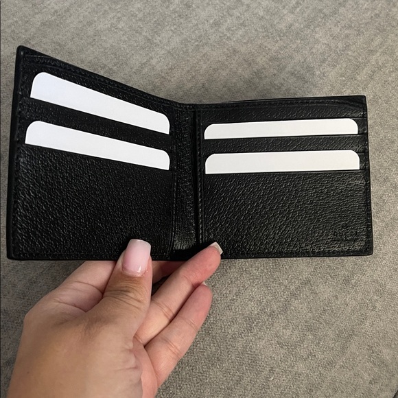 Gucci Off The Grid Bifold Wallet - Picture 4 of 6